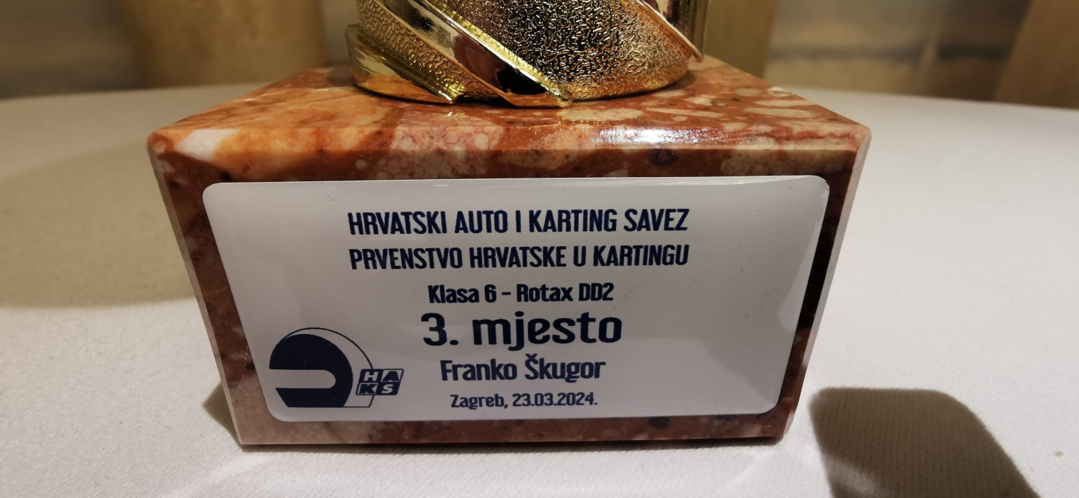 Član KK Dubrava-Šibenik Franko Škugor nagrađen za 3. mjesto u svojoj klasi