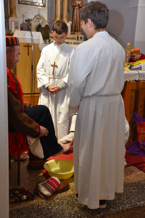 Marljivo njeguju svoje običaje: Čuvari Kristova groba u Mirloviću