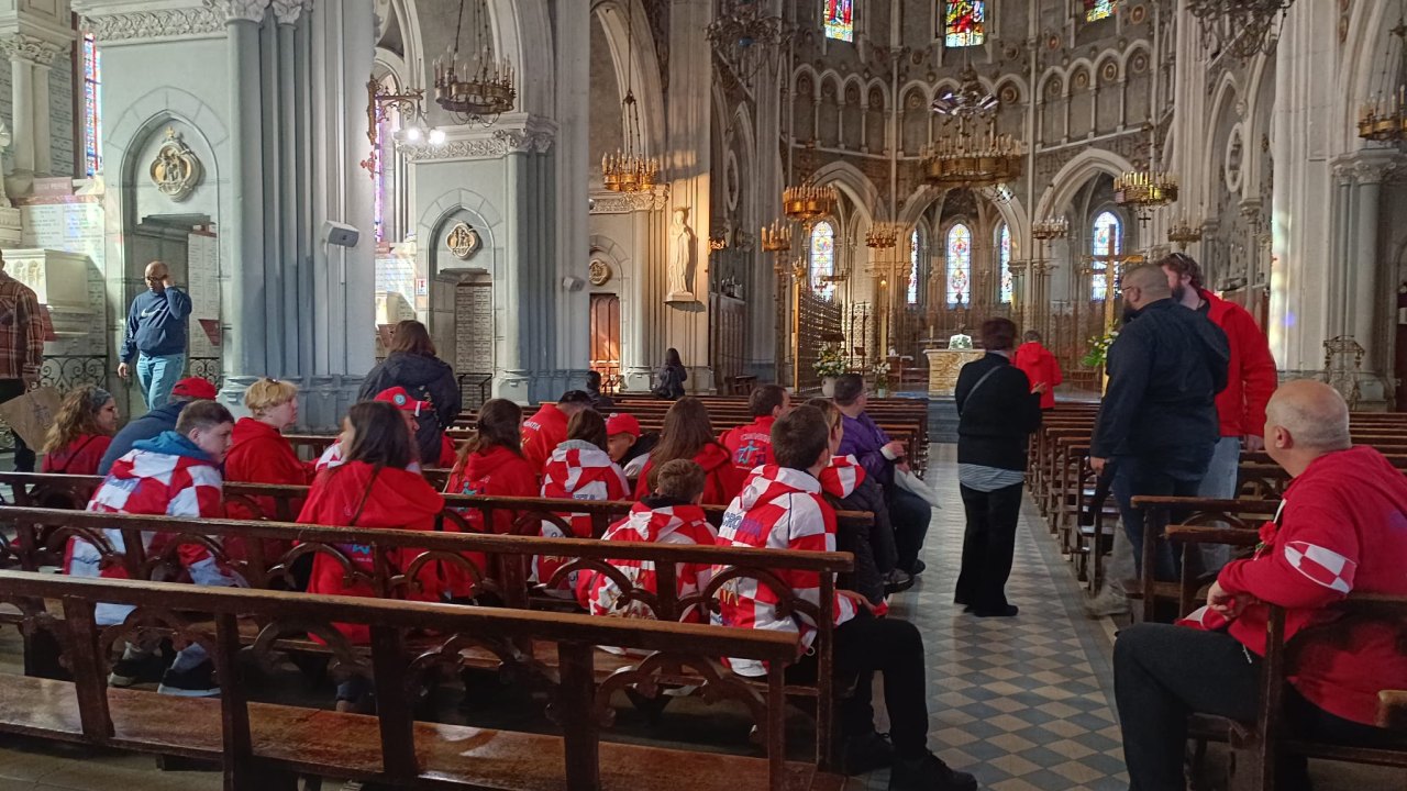 Učenici Centra Šubićevac na hodočašću u Lourdesu: 'Osmijeh na njihovim licima najveća je nagrada'