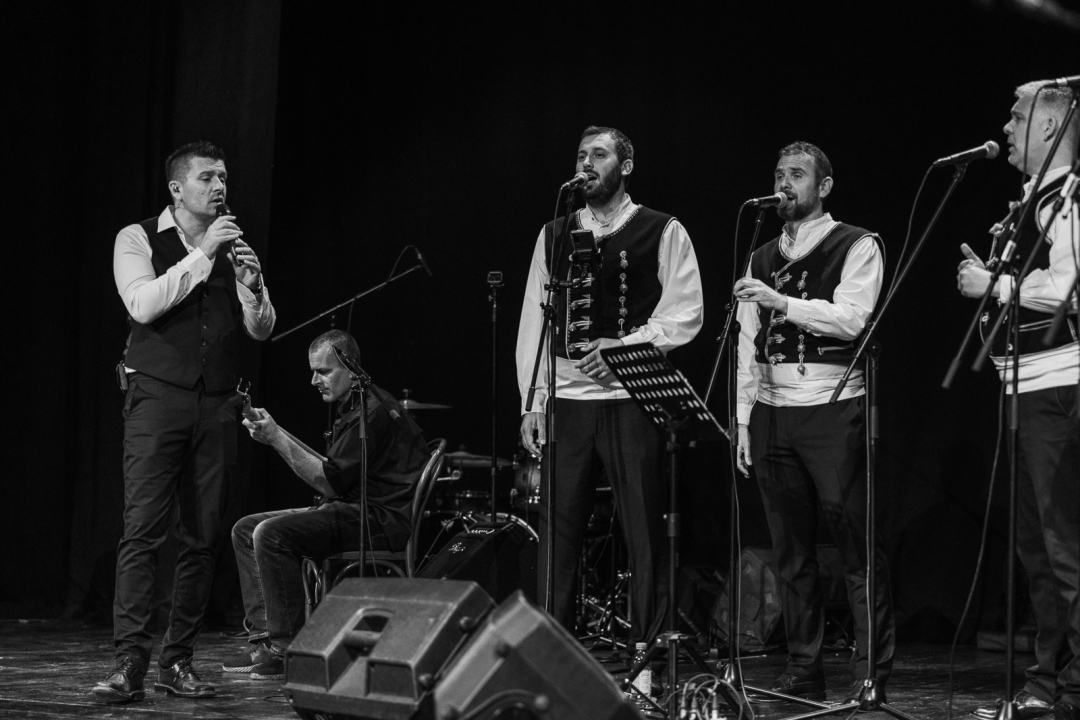 Klapa Sebenico u HNK Šibenik održala koncert za pamćenje: 'Predivna večer i to u našem gradu'