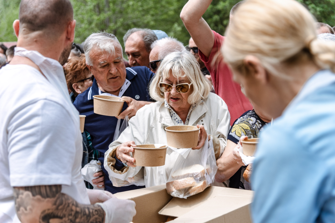 Uz podjelu graha u NP Krka obilježen Praznik rada: 'Moramo kontinuirano raditi na poboljšanju radničkih prava' 
