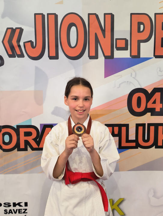 Uspješan vikend za Karate klub &quot;Šibenik&quot; u Bihaću: Vratili se kući s deset medalja