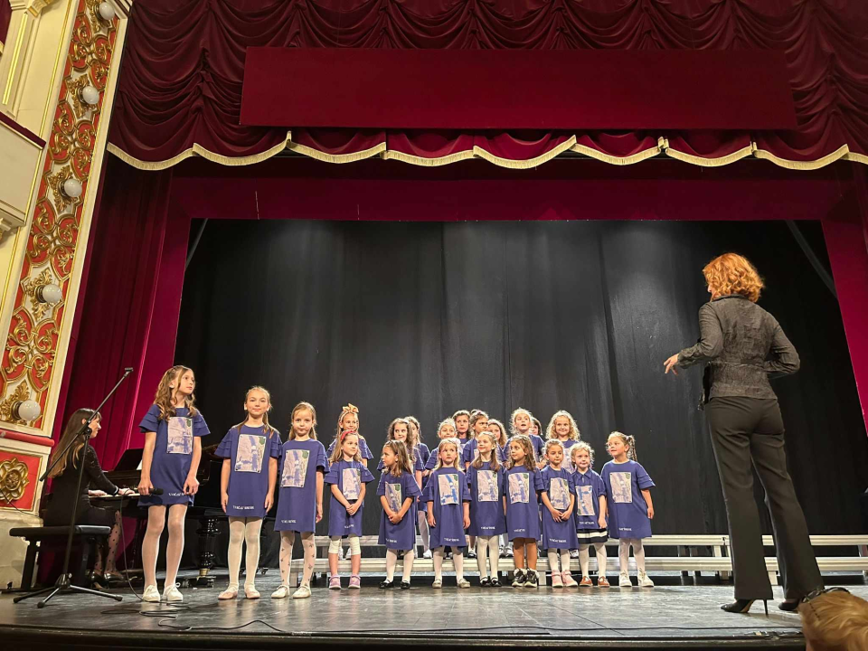 Mališani iz 'Cvrčka' oduševili publiku na natjecanju zborova u Šibeniku