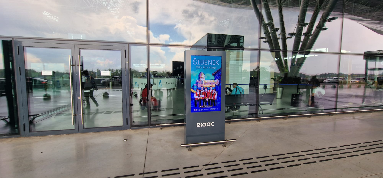 Šibenik se 'na Tuđmanu' predstavlja slikama Lane Martinović Čala: Grad je pozornica