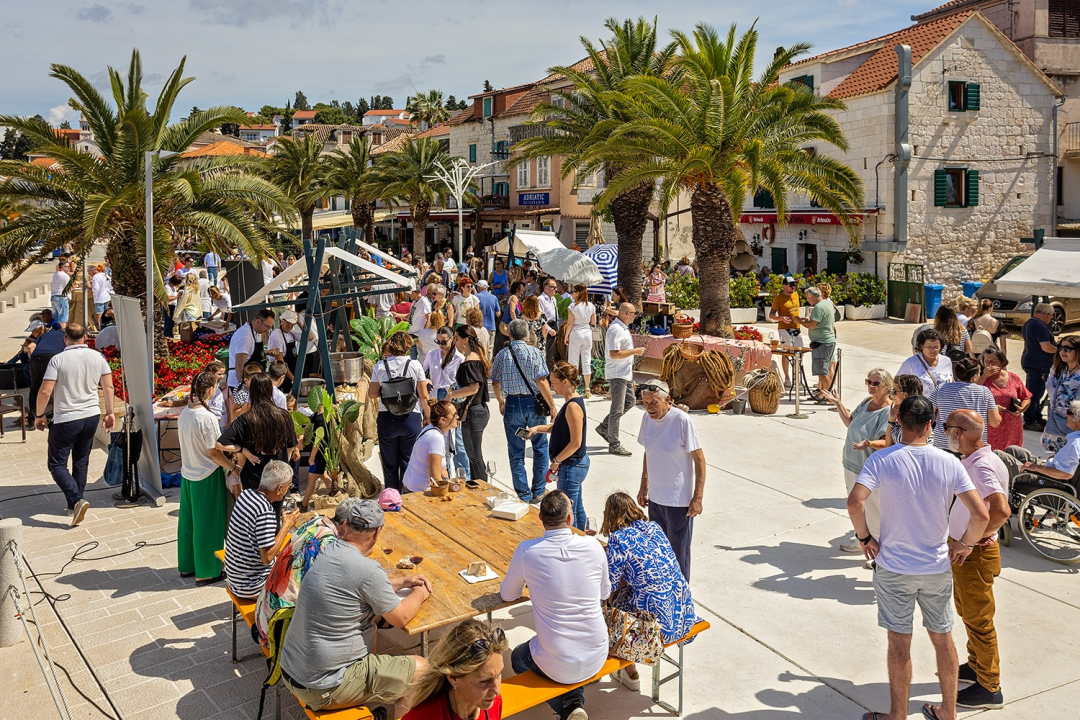 U Rogoznici se jutros lipo marendavalo