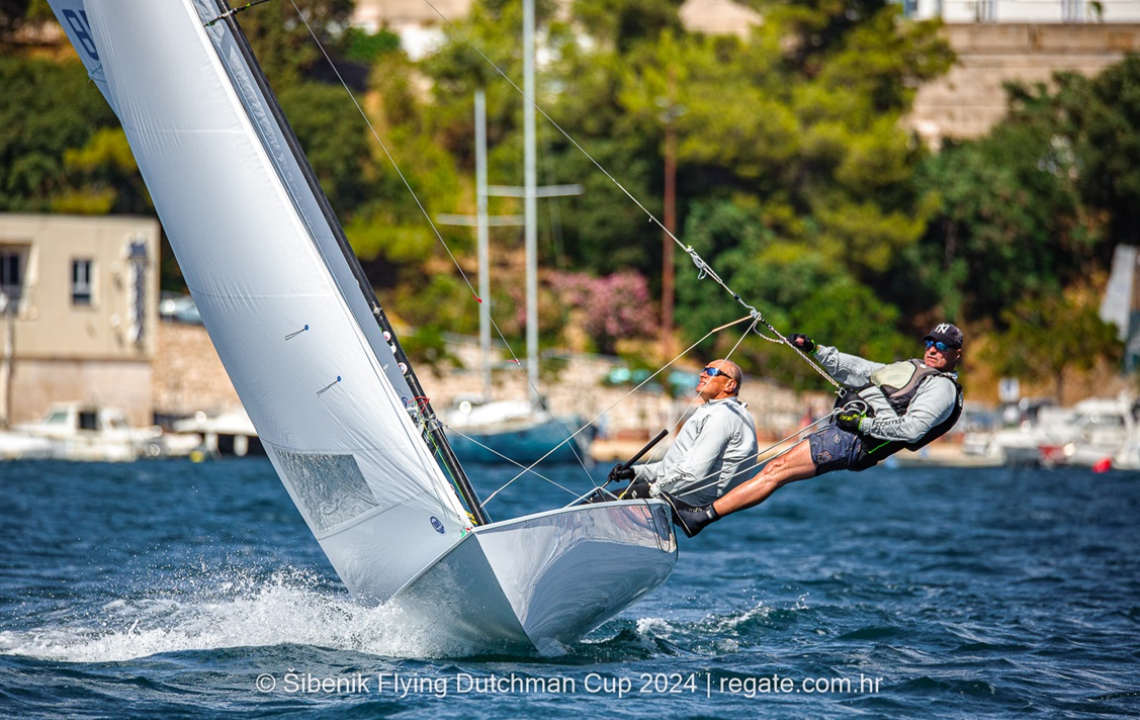 Mađarski jedriličari slavili na šibenskoj regati u jednoj od najbržih klasa i po povoljnom vjetru