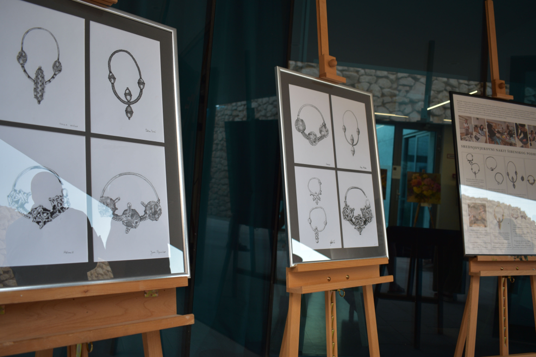 Učenici tri šibenske srednje škole prošli ‘tragovima srednjovjekovnog Šibenika’ 