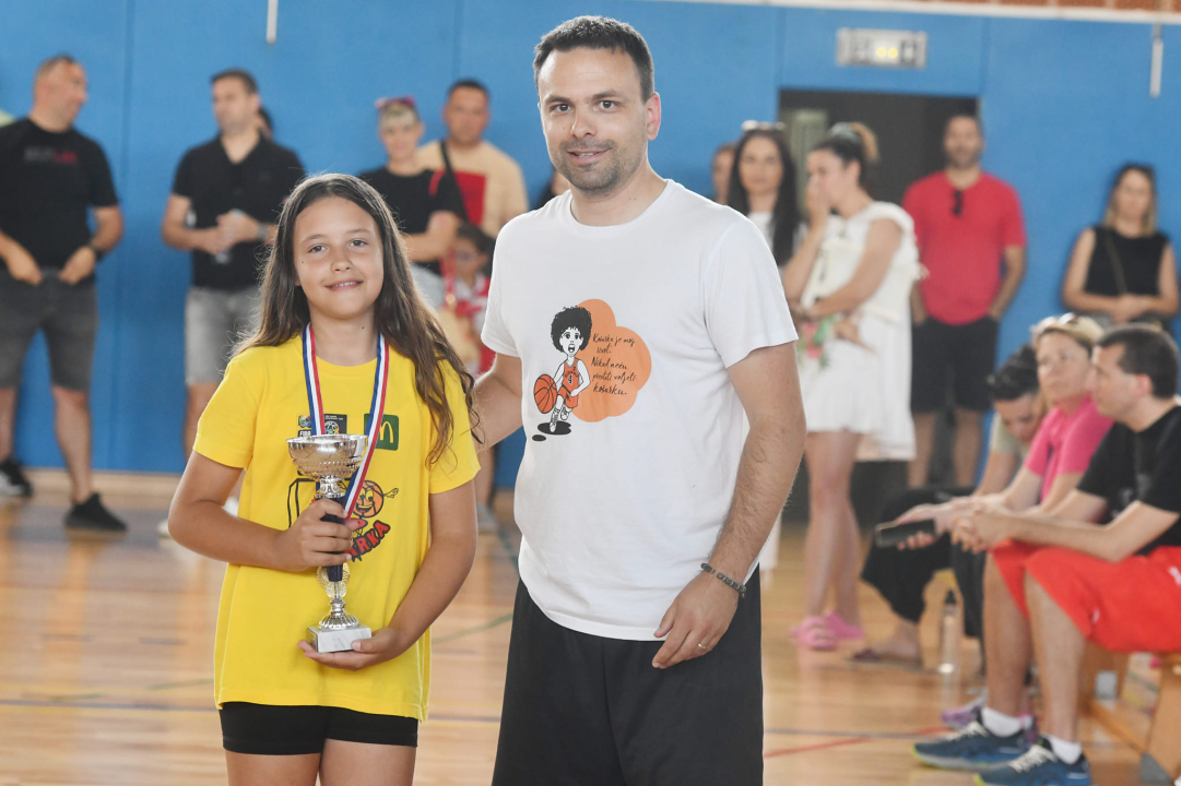 Završena U-11 i U-13 Županijska liga za dječake i djevojčice u košarci 