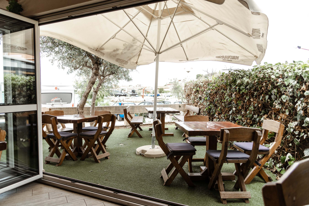 Posjetite Pizzeriju Delfin i uživajte u raznim specijalitetima!