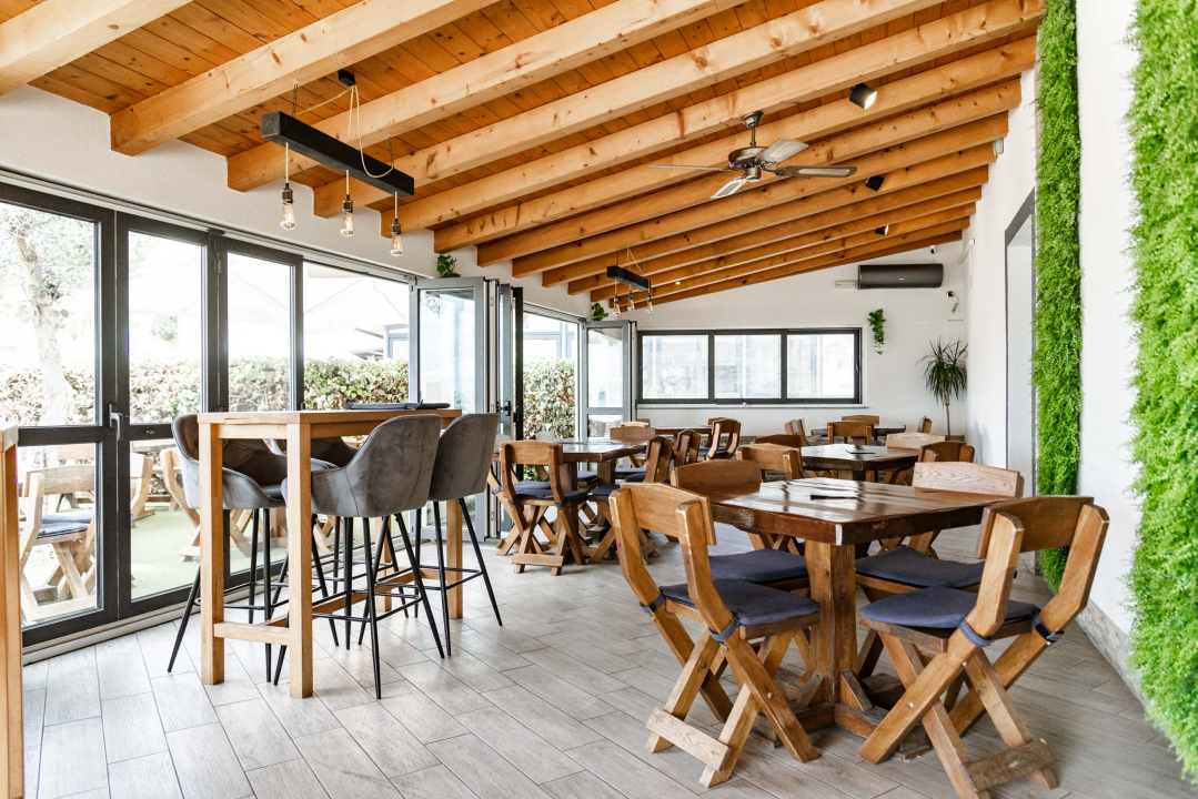 Posjetite Pizzeriju Delfin i uživajte u raznim specijalitetima!