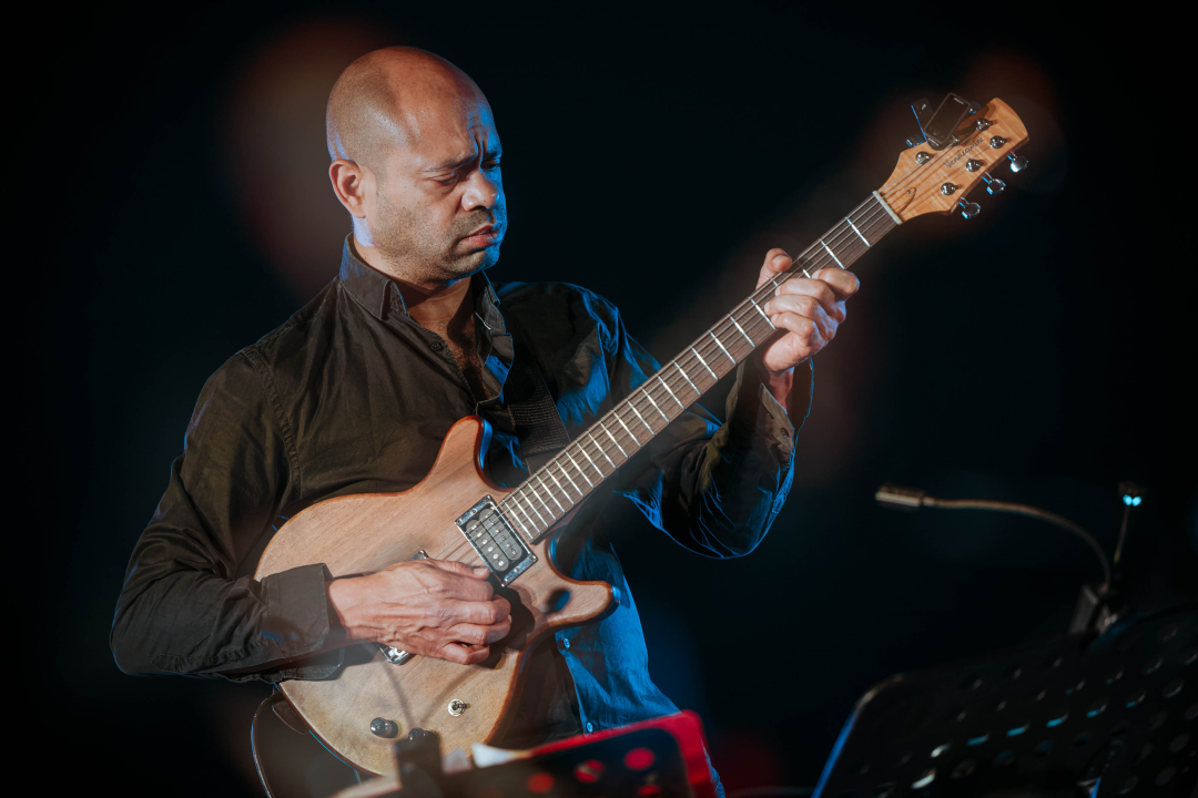 Srđan Ivanović na Baroneu predstavio glazbu koja nastaje utjecajem Sarajeva, Atene i Pariza 