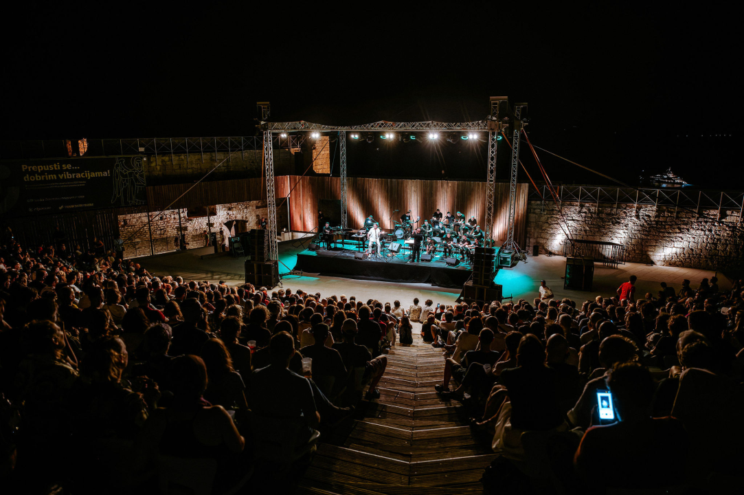 Rambo Amadeus na sv. Mihovilu: Talent nije mortadela!