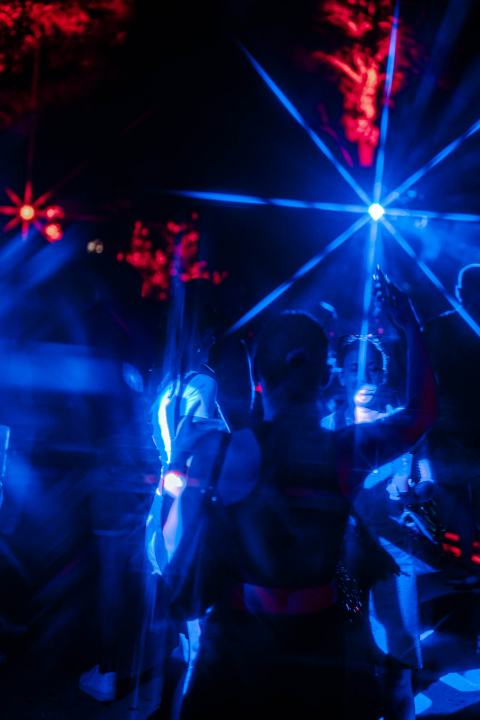 Pogledajte kako izgleda otvorenje plesne sezone u jednoj od najpoznatijih diskoteka u Dalmaciji 