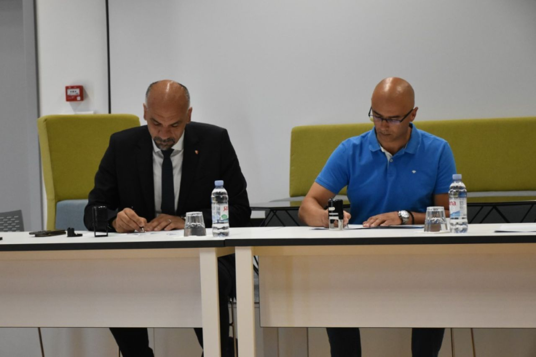 Župan potpisao ugovore vrijedne preko 200 tisuća eura, sufinancirat će 16 projekata u županiji