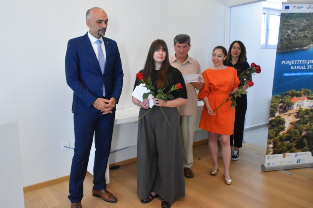 Najbolje na školskim natjecanjima Županija je nagradila iznosima od 100, 150 i 200 eura