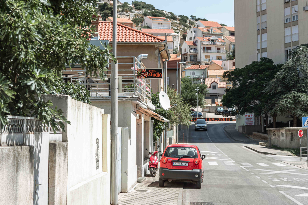 Naručite slasna jela iz Food Studija