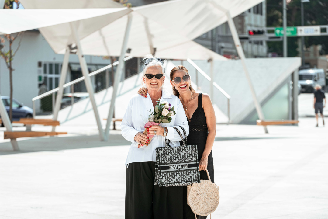 Ove dame sa šibenskih ulica vrlo dobro znaju kako biti šik i po vrućinama