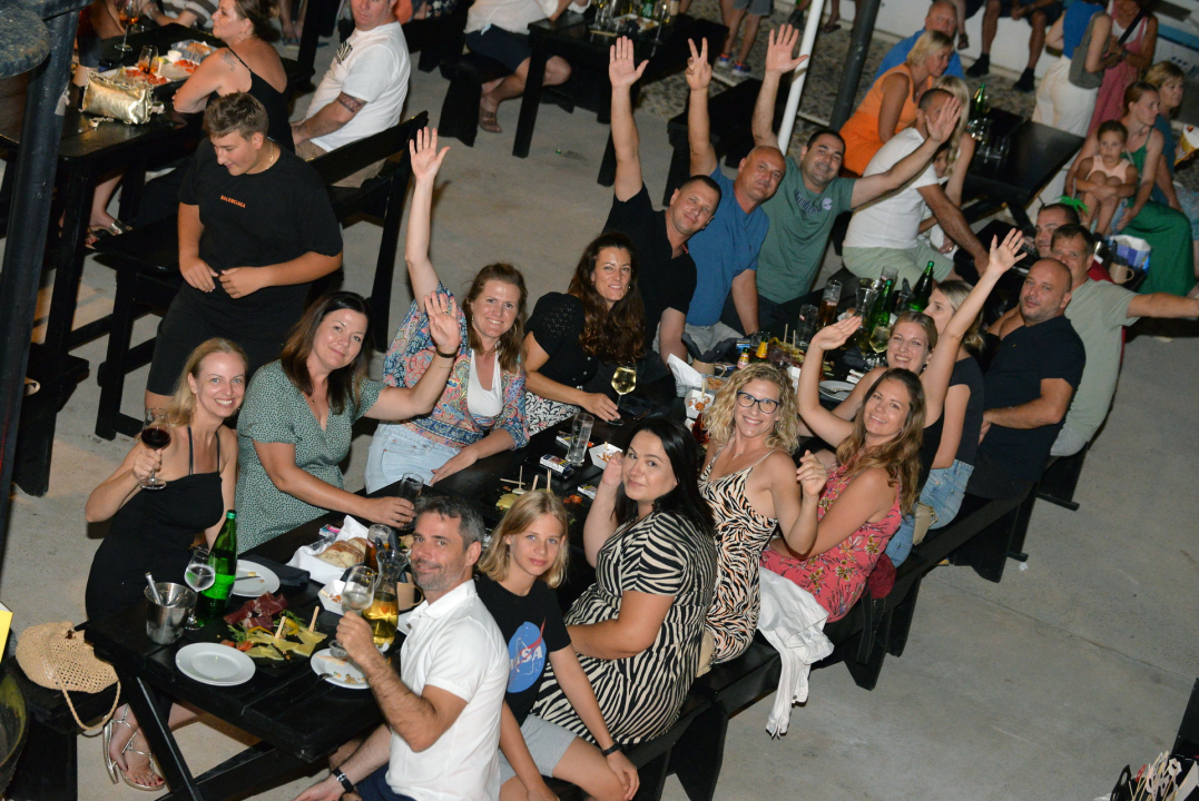 Gustafi u Betini napravili feštu za pamćenje