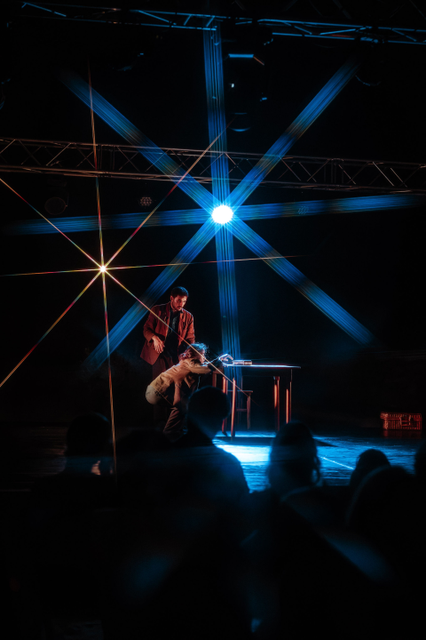 Izvedba ispunjena snažnim emocijama dotaknula je publiku i zaokružila 13. izdanje Šibenik Dance Festivala 