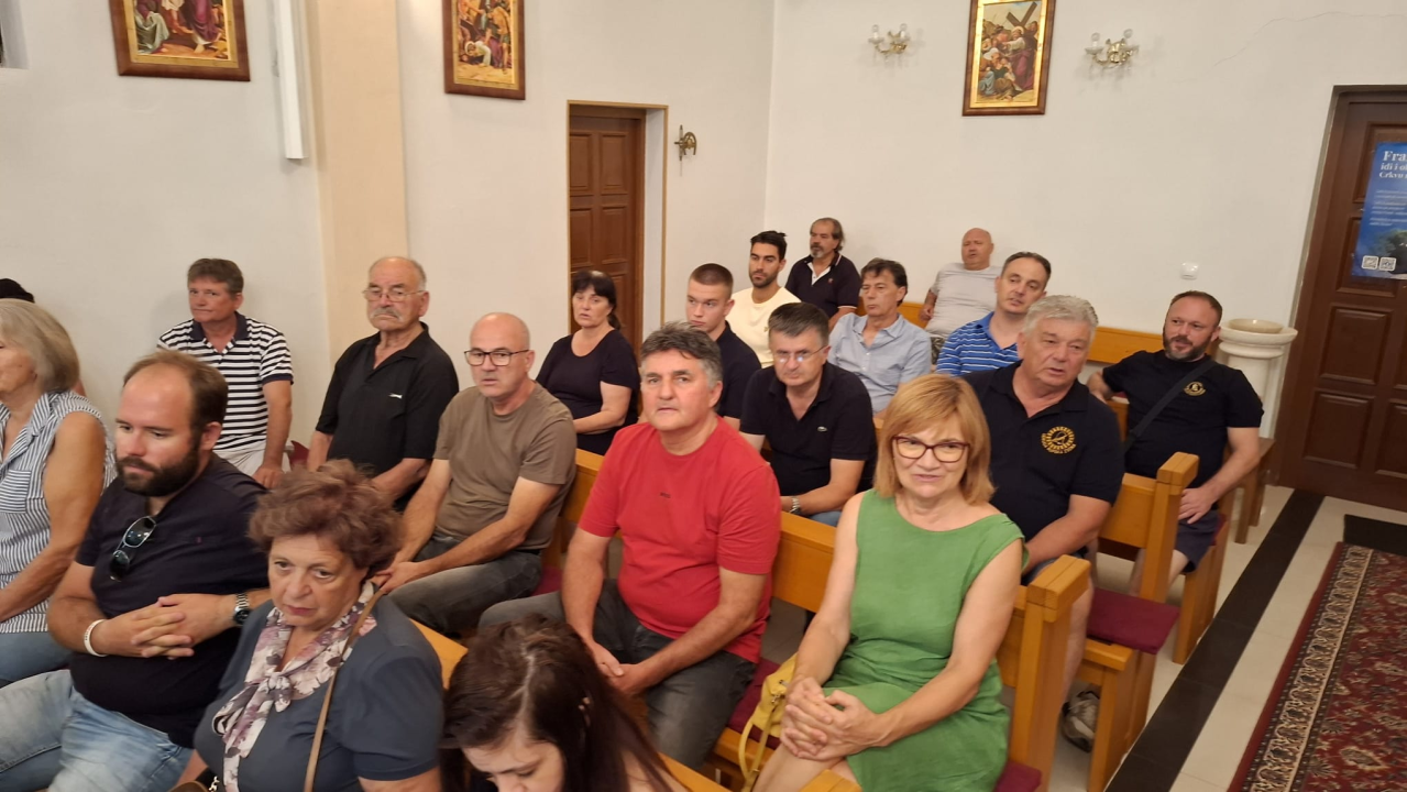 Predstavljena knjiga Josipa Paića 'Škola u Rupama'