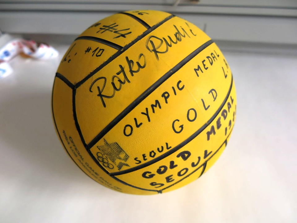 Perica i Luka Bukić Hrvatskom športskom muzeju donirali rekvizite od perioda LA-a 1984. do danas