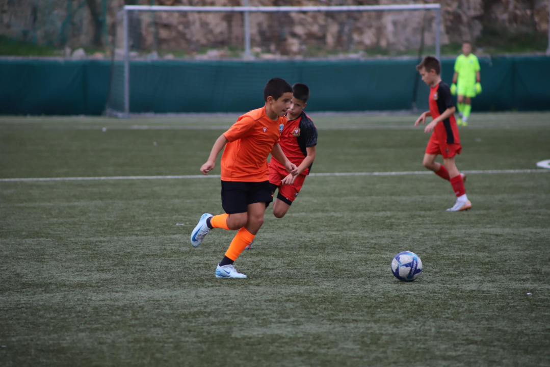 Dječaci Lokomotive i djevojčice iz Stankovaca pobjednici nogometnog turnira na Šubićevcu