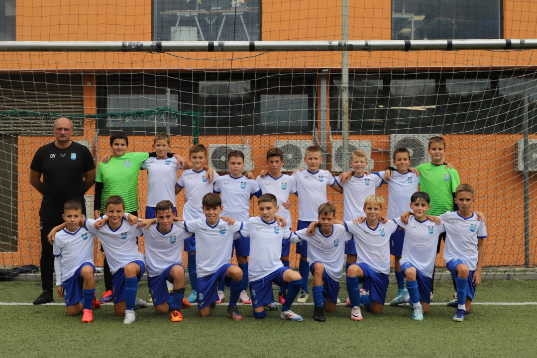 Dječaci Lokomotive i djevojčice iz Stankovaca pobjednici nogometnog turnira na Šubićevcu