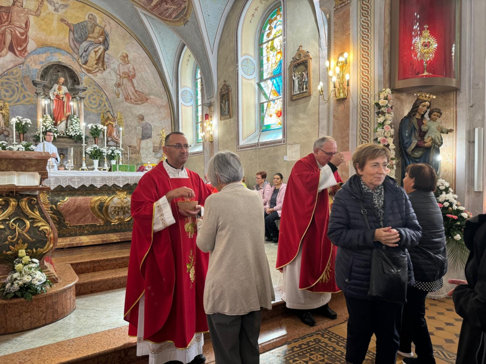 Šibenski vjernici na hodočašću u Ludbregu, posjetili i Muzej krapinskih neandertalaca