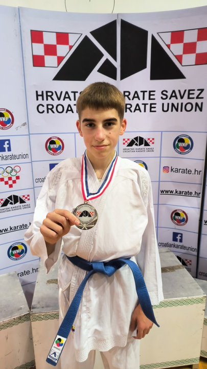 Karatisti Šibenika 1066 na Prvenstvu Hrvatske uzeli pet srebra i šest bronci