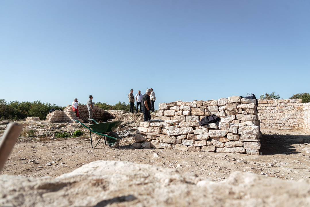Objekt kraj Goriša, veći od zadarskog sv. Donata, arheolozima i dalje izaziva zazubice: Crkva, vila ili vojna utvrda?