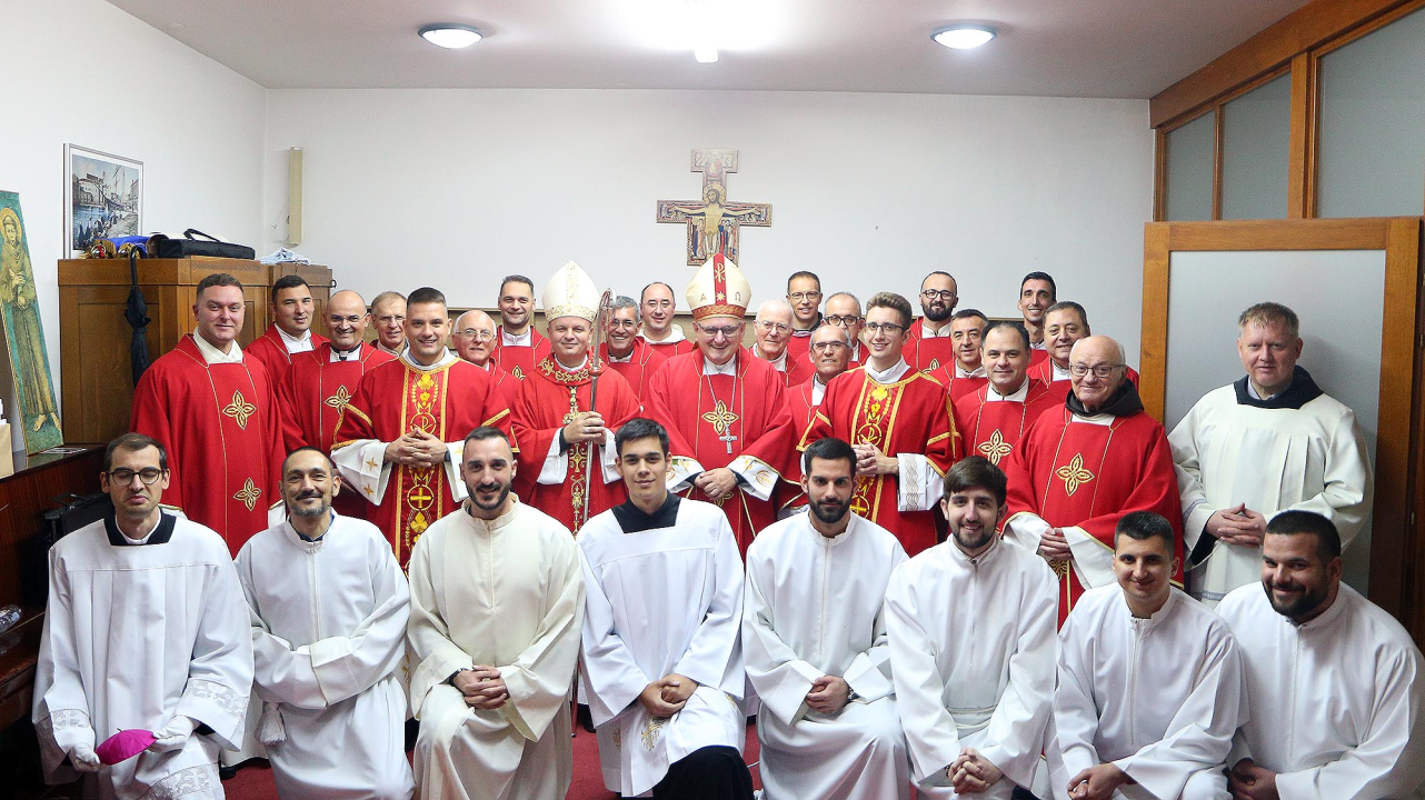 Misom i procesijom u Šibeniku obilježen blagdan sv. Nikole Tavelića