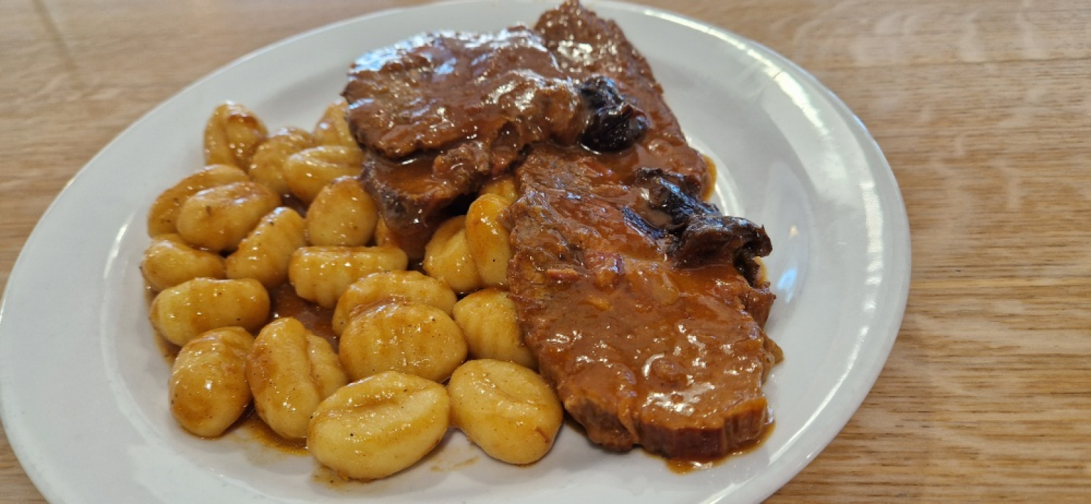 Ponuda i za Šibenčane: U ponudi menze na Baldekinu i bakalar kao kruna bogatog marendaškog jelovnika 