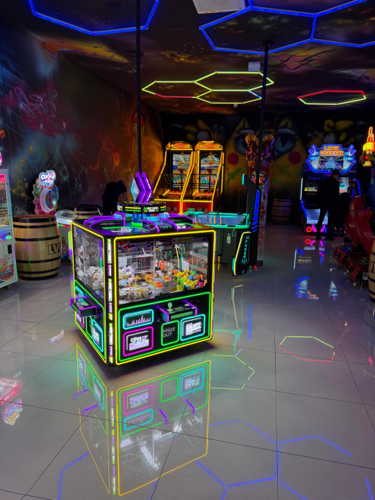 Zabava bez granica: U Šibeniku otvorena arkadna igraonica gdje su svi mladi u duši!