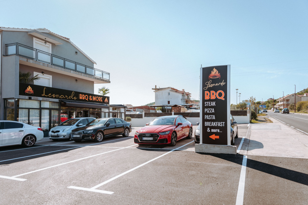 Leonardo BBQ &amp; More – Idealno mjesto za vaš savršeni domjenak! 