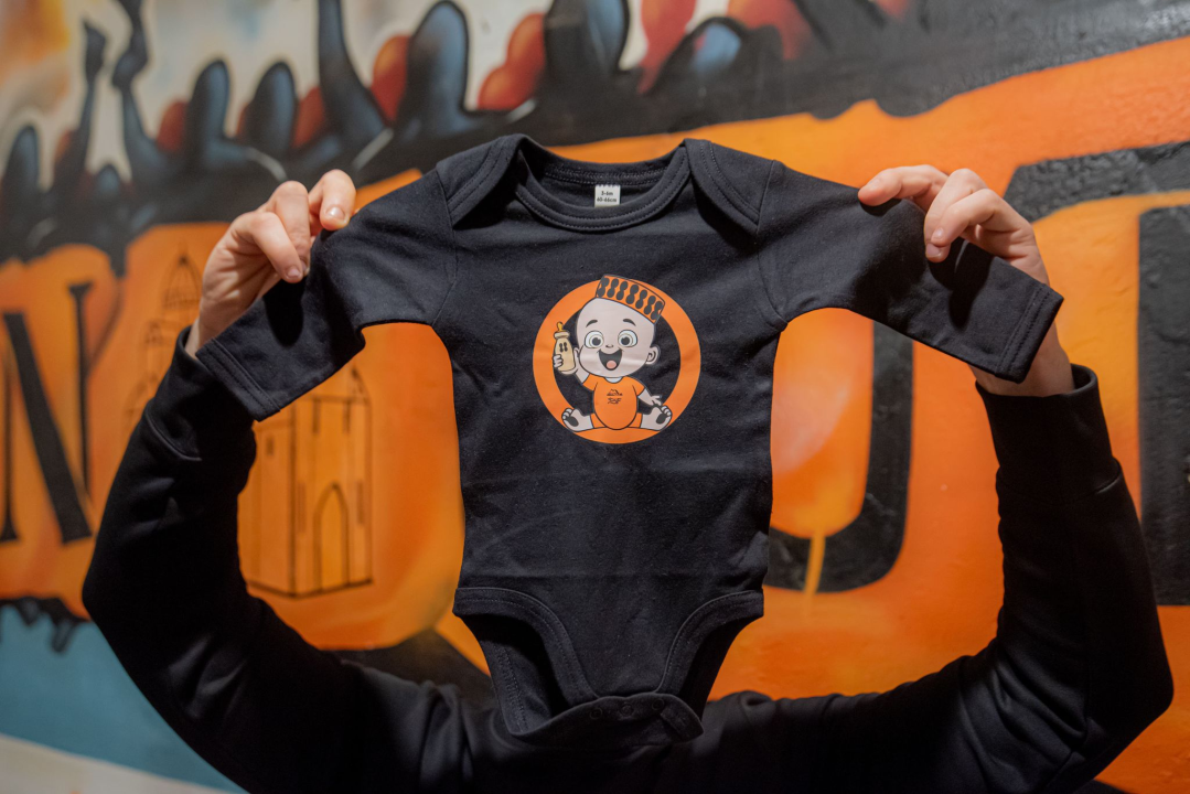 Navijački duh na Adventuri: Funcuti imaju svoju kućicu s narančasto-crnim artiklima