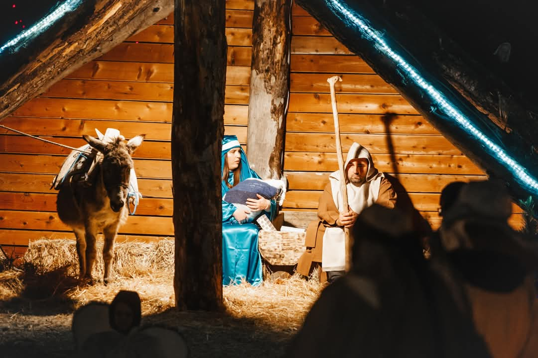 U Čavoglavama uprizorene žive jaslice. Pogledajte kako je bilo