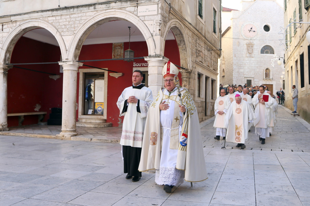 Biskup Tomislav Rogić otvorio Jubilarnu godinu u Šibenskoj biskupiji