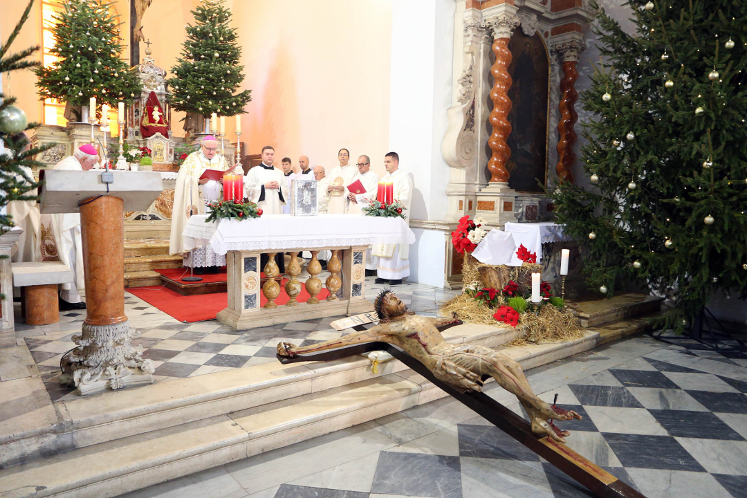 Biskup Tomislav Rogić otvorio Jubilarnu godinu u Šibenskoj biskupiji
