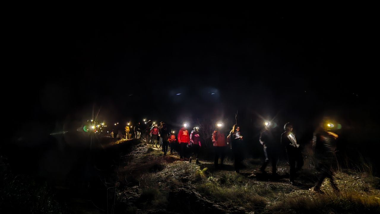 U režiji Vodiških piketaša održana noćna lagana planinarska šetnja po brdima