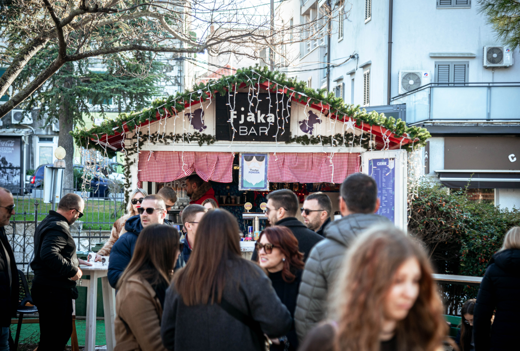 Točno u podne: Teke Yeke vesela uvertira u još jednu najluđu šibensku novogodišnju noć