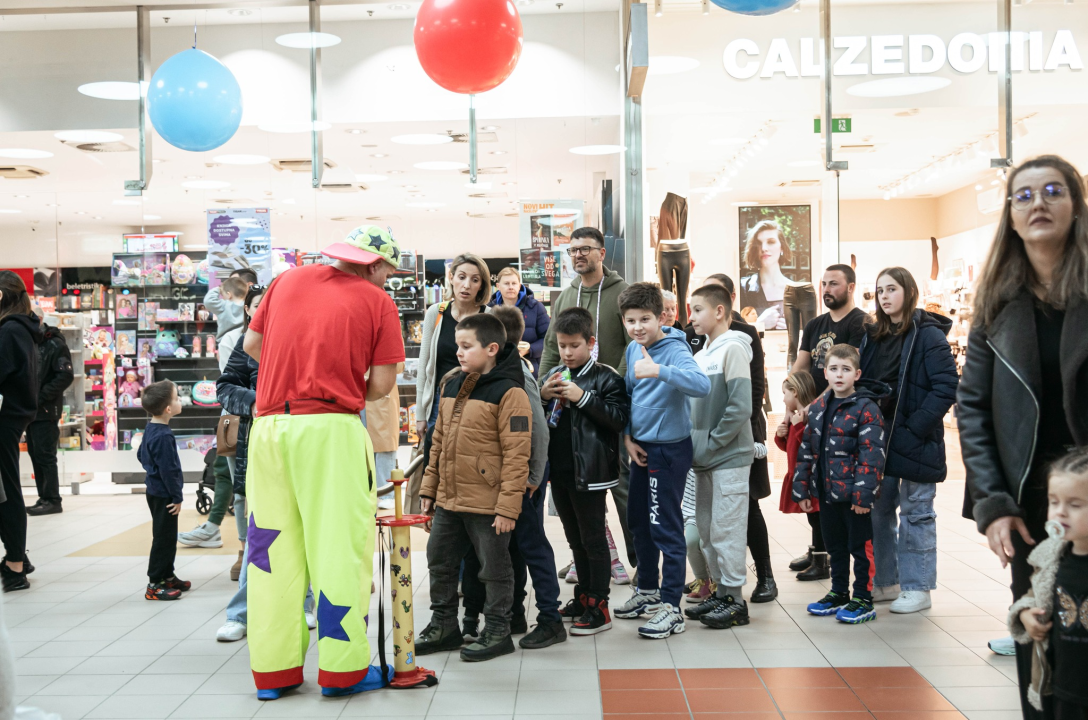 Završilo je veliko finale nagradne igre Dalmare centra: Renault Captur otišao u sretne ruke!