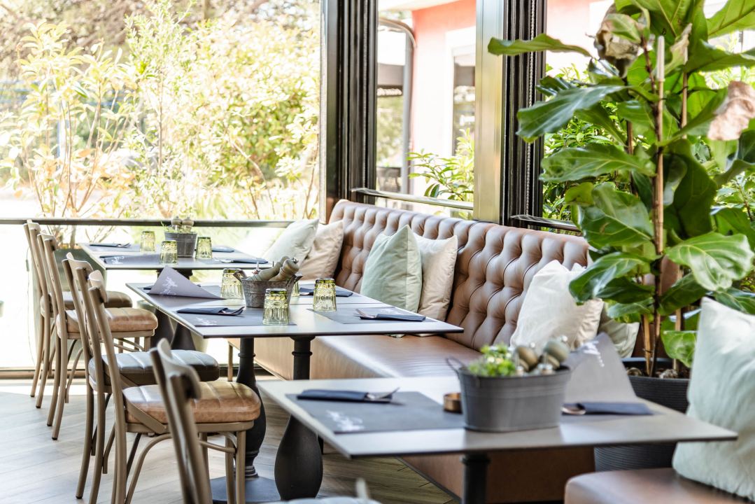 Foto Bistro Kod Starog: Savršen bijeg od zime u ugodnom ambijentu