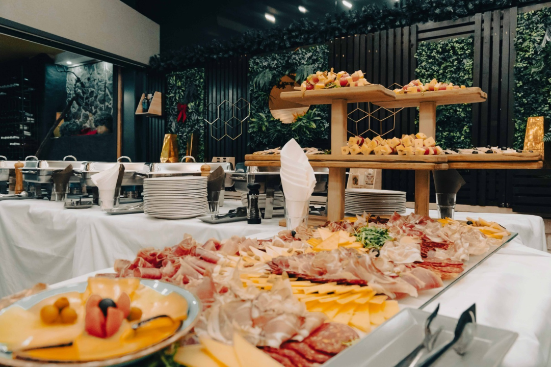 FOTO Provedite Valentinovo u restoranu Šarm u Vodicama