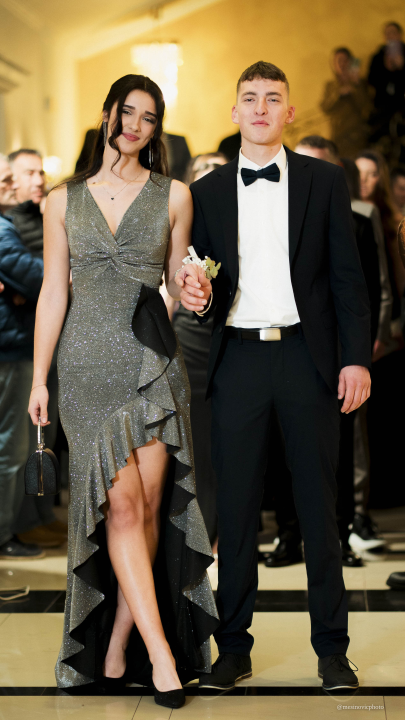 Zavirite na blještavi maturalni ples Prometno-tehničke škole Šibenik (1)