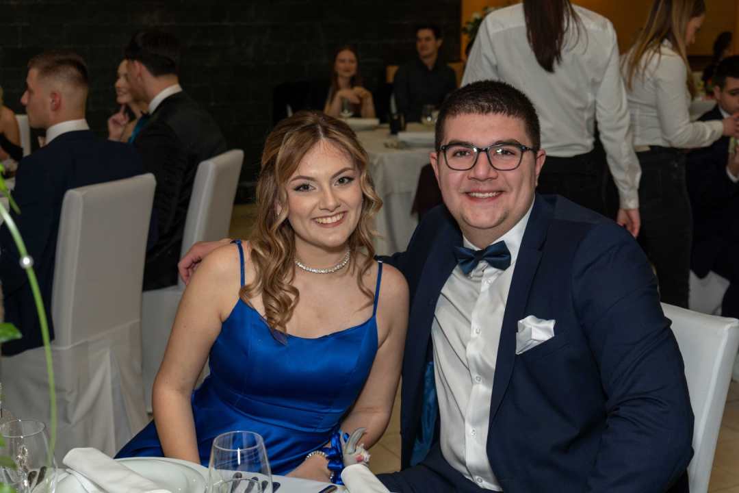 Zavirite na maturalni ples šibenske Medicinske škole (2)