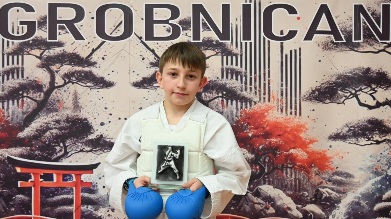 FOTO: Karatašima vodičkog Okita 18 medalja i treće mjesto ekipno na Grobničan kupu