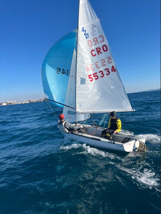Marul Vlahov i Roko Uroda dominirali na regati u Zadru