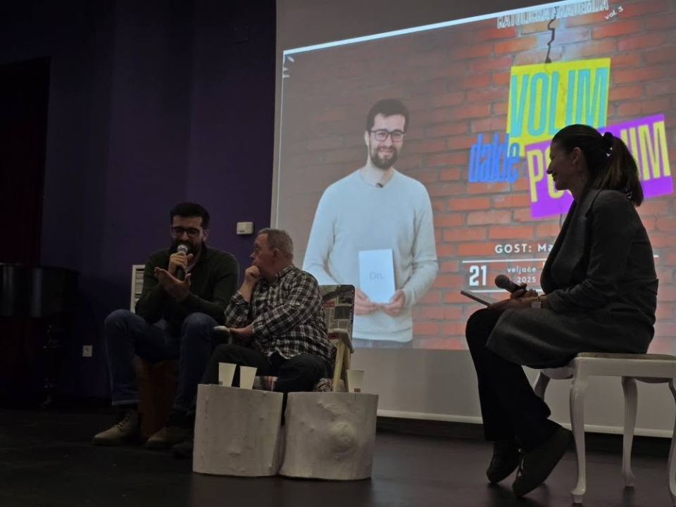 Katolička akademija u Šibeniku