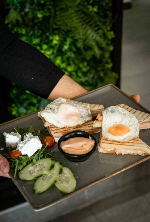 FOTO U Šarmu u Vodicama Dan žena slave tri dana, zaigrajte atraktivnu nagradnu igru!