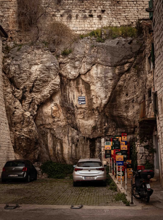 Dolac – povijesna duša Šibenika s mediteranskim šarmom